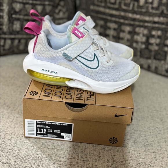 Nike Air Zoom Arcadia 2 - Picture 5 of 10